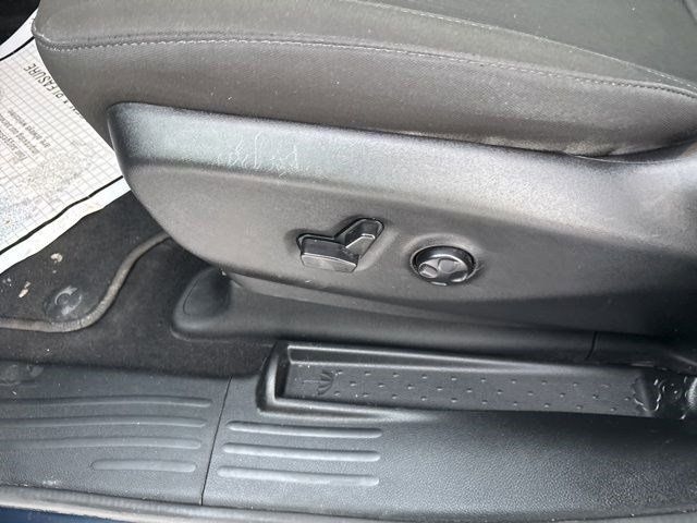 Chrysler Pacifica Touring 2024