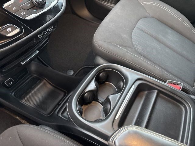 Chrysler Pacifica Touring 2024