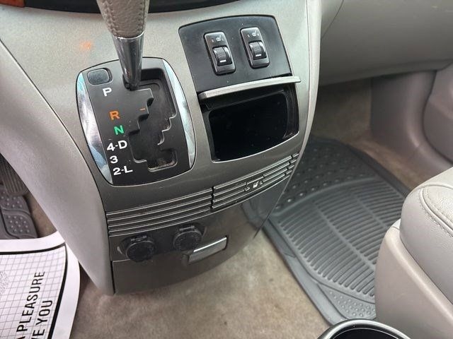 Toyota Sienna  2009