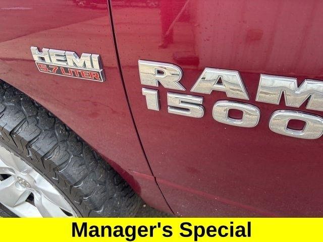 RAM 1500 SLT Crew Cab 4WD 2017