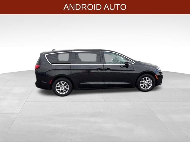 Chrysler Pacifica Touring L 2023