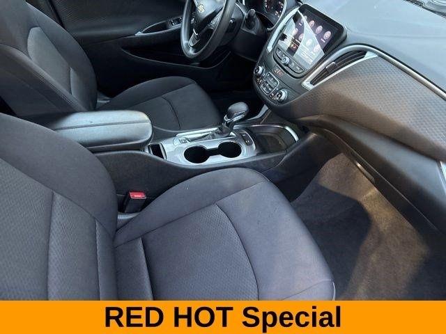 Chevrolet Malibu  2024