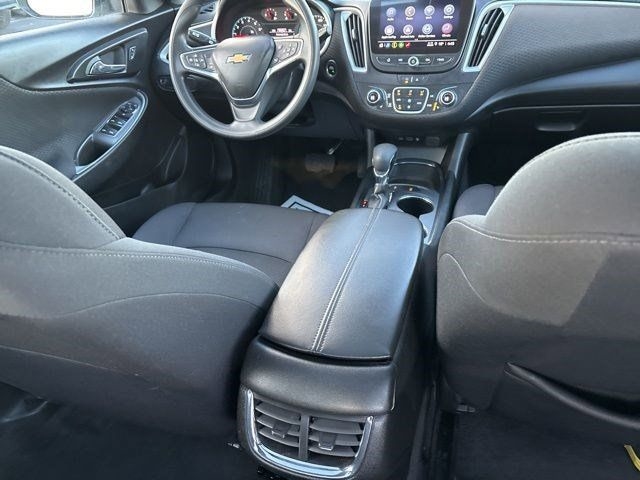 Chevrolet Malibu  2024