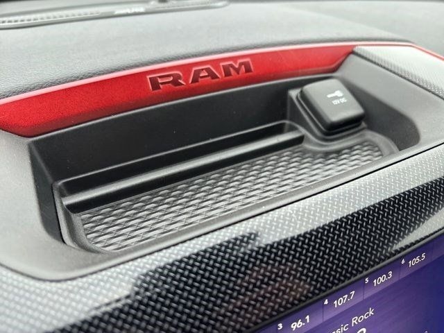 RAM 1500 Rebel Crew Cab 4WD 2019