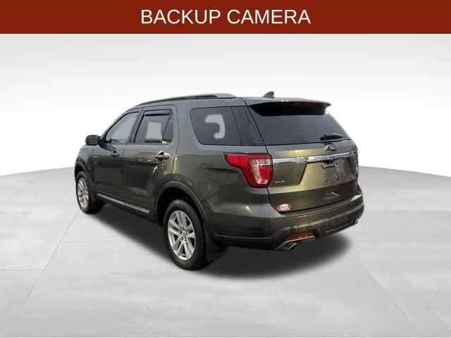 Ford Explorer XLT 4WD 2018