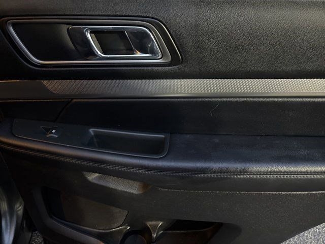 Ford Explorer XLT 4WD 2018