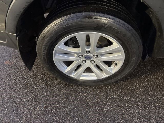 Ford Explorer XLT 4WD 2018