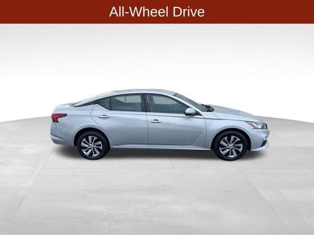 Nissan Altima 2.5 S AWD 2020