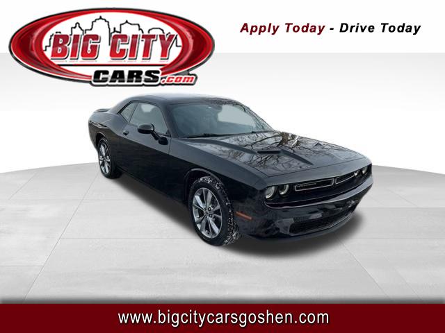 Dodge Challenger SXT AWD 2021