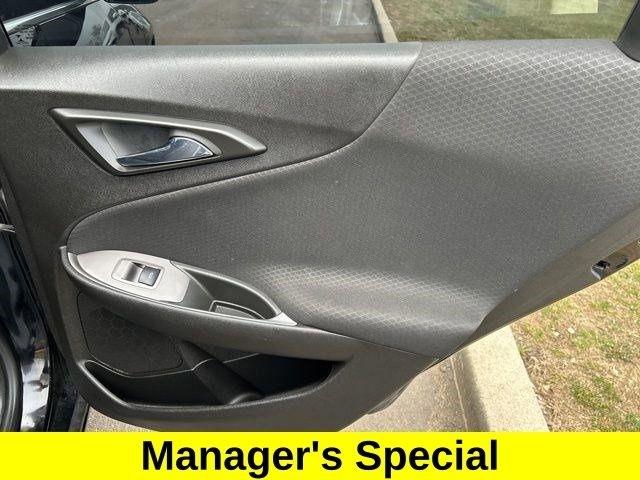 Chevrolet Malibu  2023