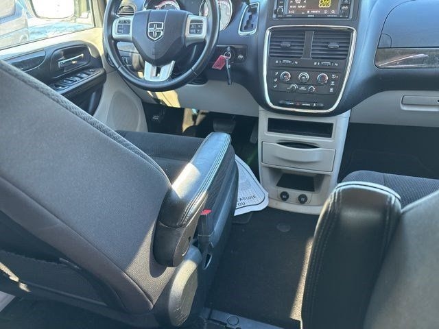 Dodge Grand Caravan SE 2017