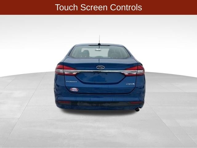 Ford Fusion Hybrid S 2018