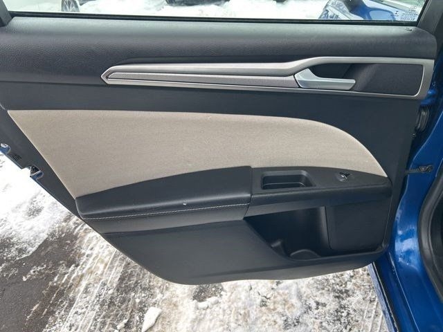 Ford Fusion Hybrid S 2018