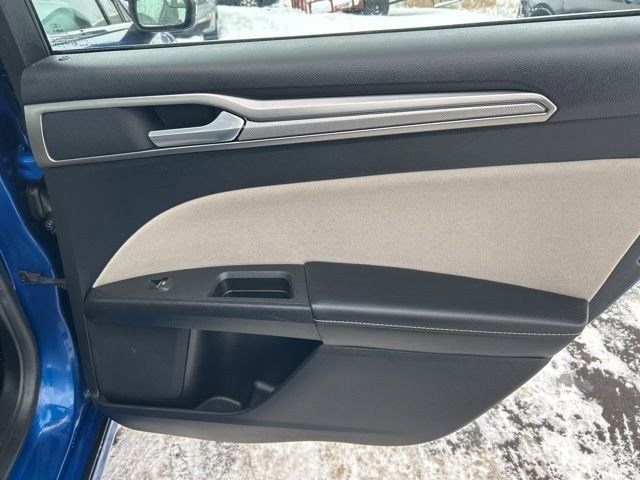 Ford Fusion Hybrid S 2018