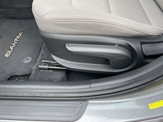 Hyundai Elantra SE 2019