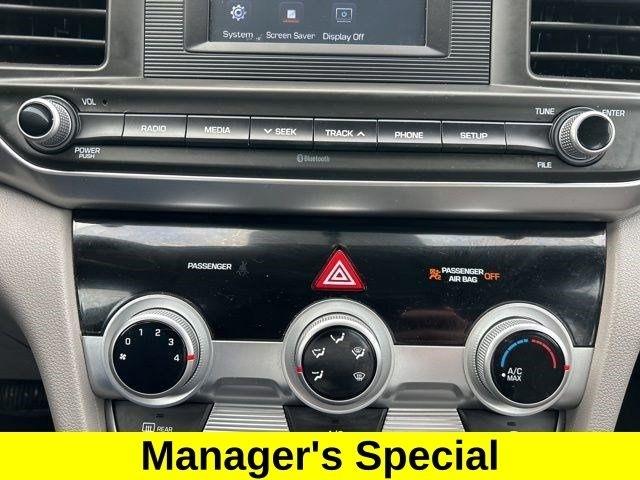 Hyundai Elantra SE 2019