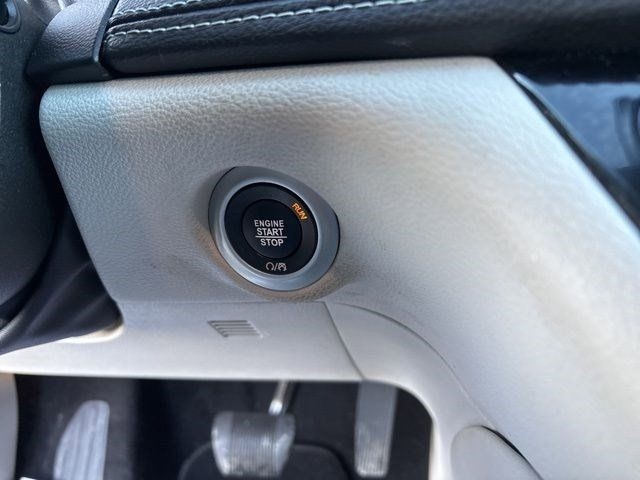 Chrysler Pacifica Limited 2023