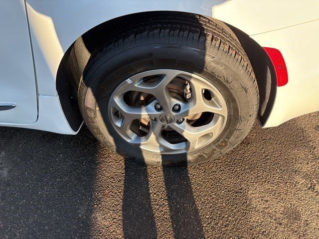 Chrysler Pacifica Limited 2023