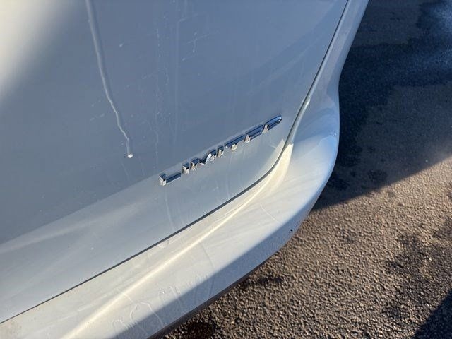 Chrysler Pacifica Limited 2023