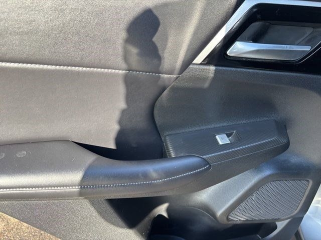 Mitsubishi Outlander SE 4WD 2023