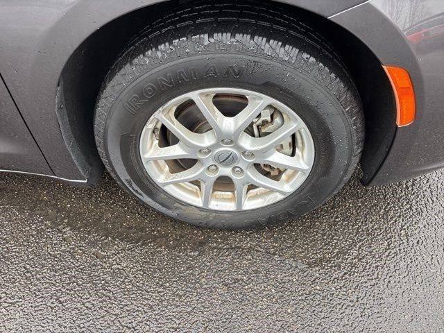 Chrysler Pacifica Touring L 2023