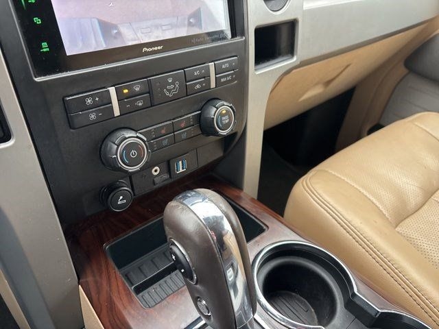 Ford F-150 Lariat SuperCrew 4WD 2012