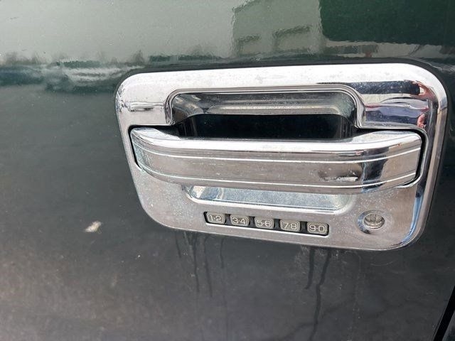 Ford F-150 Lariat SuperCrew 4WD 2012