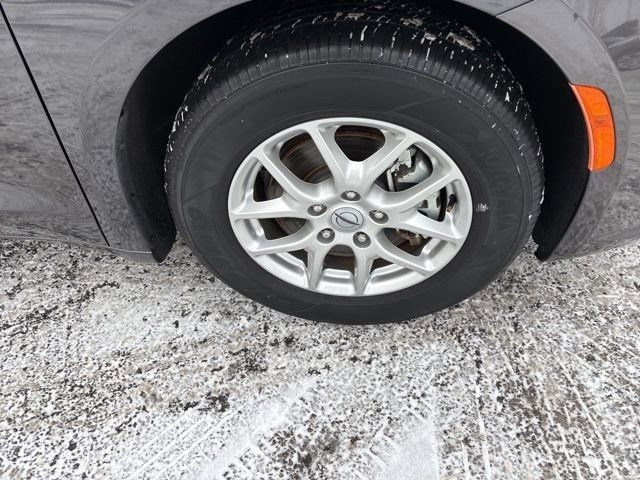 Chrysler Pacifica Touring L 2023