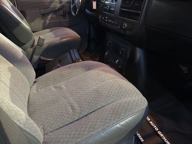 Chevrolet Express 3500  2021