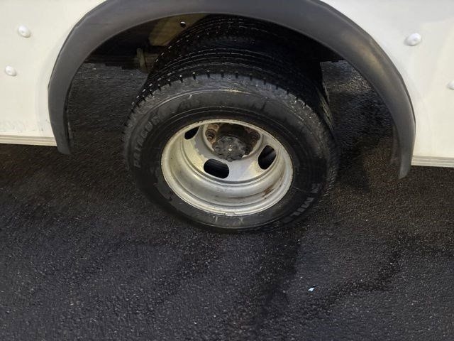 Chevrolet Express 3500  2021