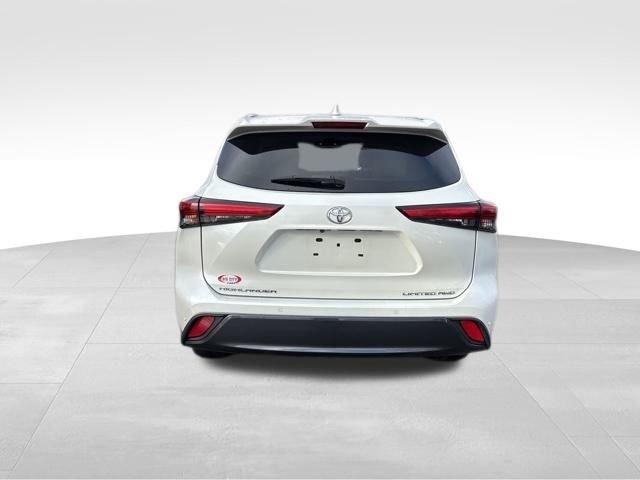 Toyota Highlander  2020
