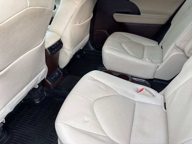 Toyota Highlander  2020