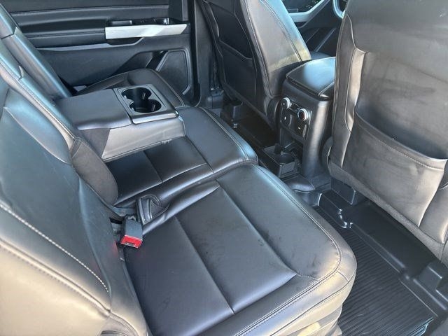 Ford Explorer XLT 4WD 2023