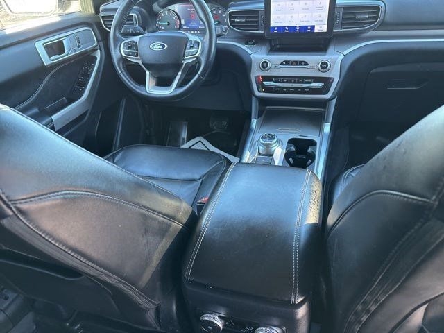 Ford Explorer XLT 4WD 2023