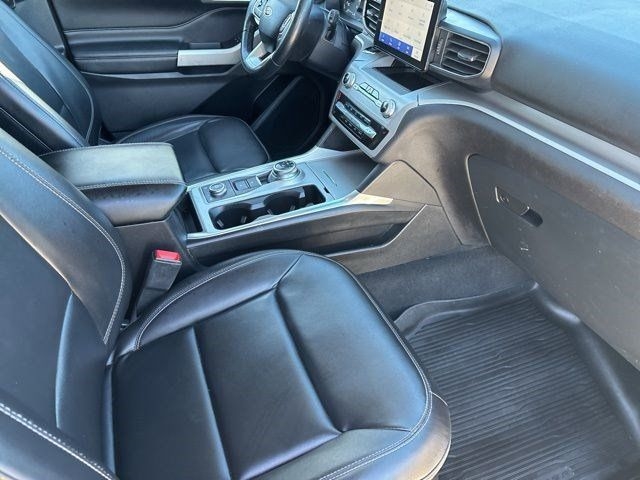 Ford Explorer XLT 4WD 2023