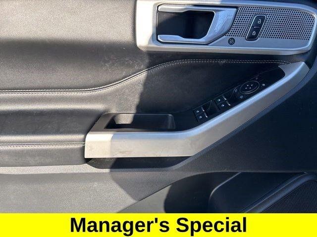 Ford Explorer XLT 4WD 2023