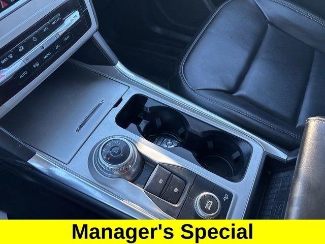 Ford Explorer XLT 4WD 2023