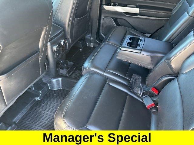 Ford Explorer XLT 4WD 2023