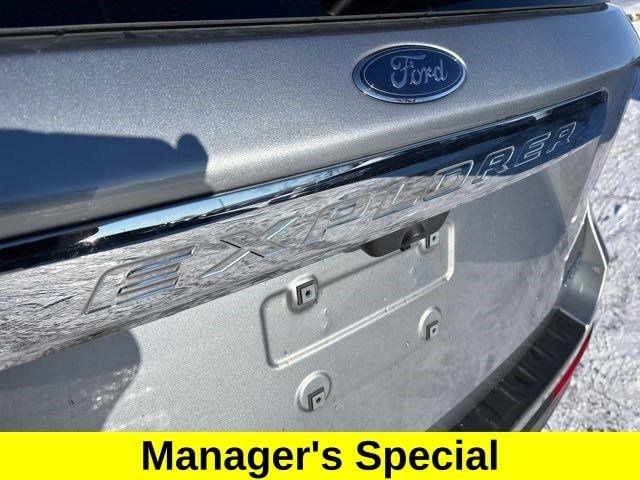 Ford Explorer XLT 4WD 2023