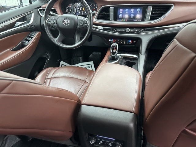 Buick Enclave Avenir AWD 2021