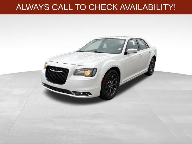 Chrysler 300  2017