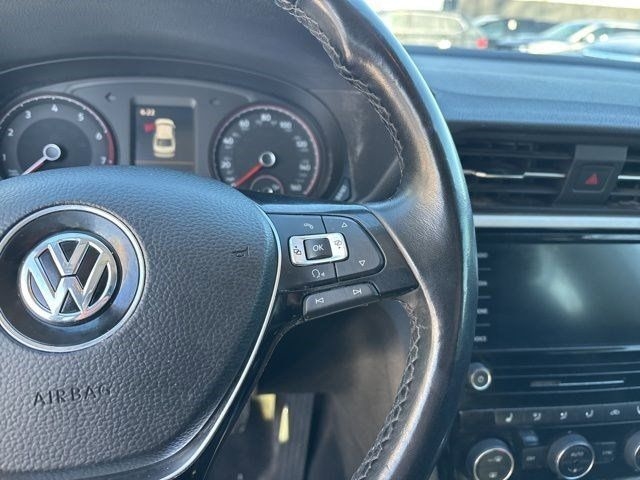 Volkswagen Passat  2020