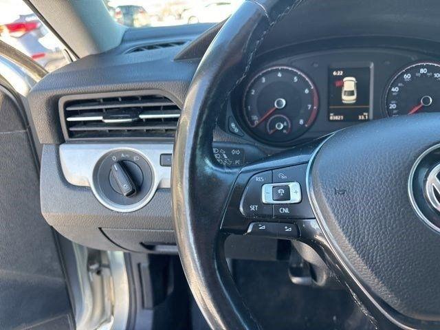 Volkswagen Passat  2020