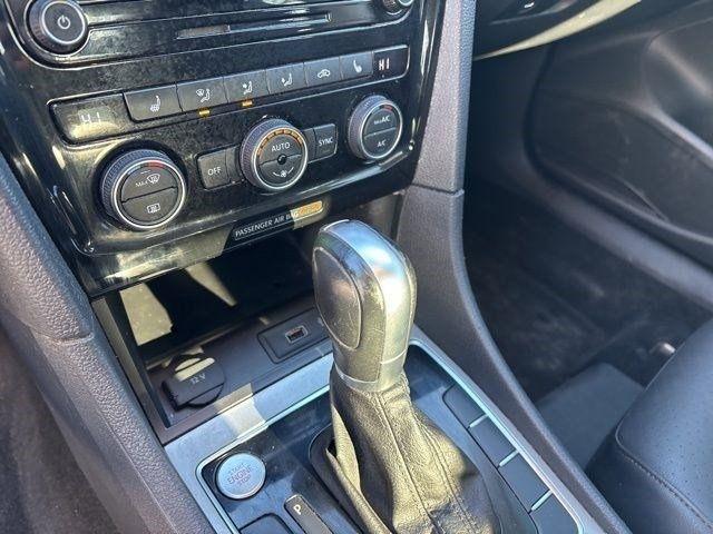 Volkswagen Passat  2020