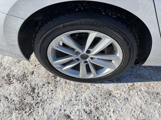 Volkswagen Passat  2020