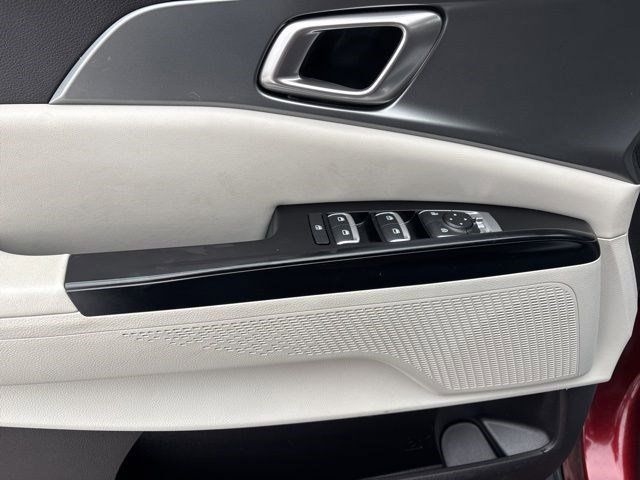 Kia Carnival LX 2024