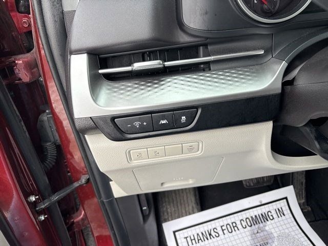 Kia Carnival LX 2024