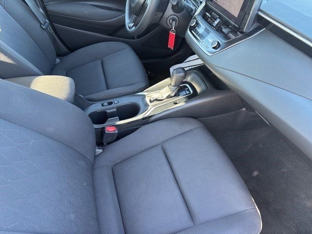 Toyota Corolla LE 2024