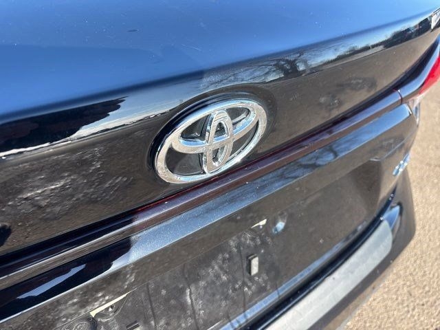 Toyota Corolla LE 2024