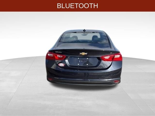 Chevrolet Malibu  2023